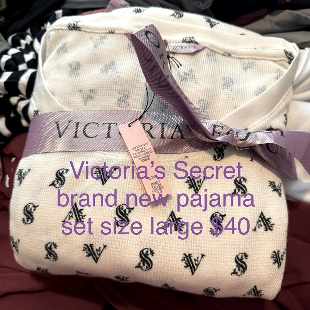 Brand new VS pajama set
